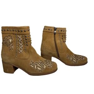Trinity Ranch Women's Size 7 Light Brown Suede Boots Studded Stacked Heel
